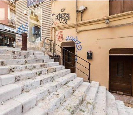 كالياري Abbalughente Central Rooms المظهر الخارجي الصورة
